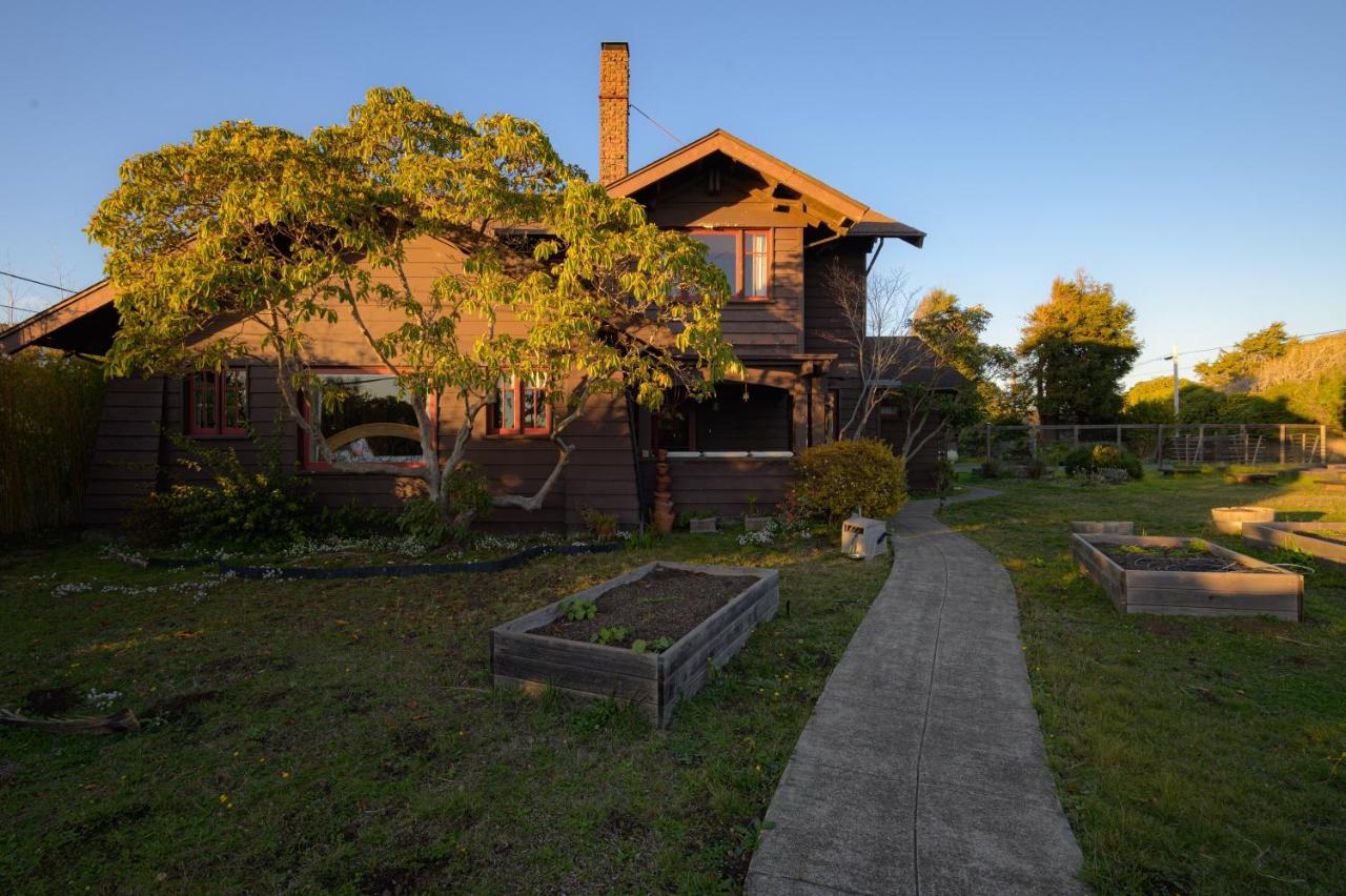 The Captains Quarters Fort Bragg Exterior foto